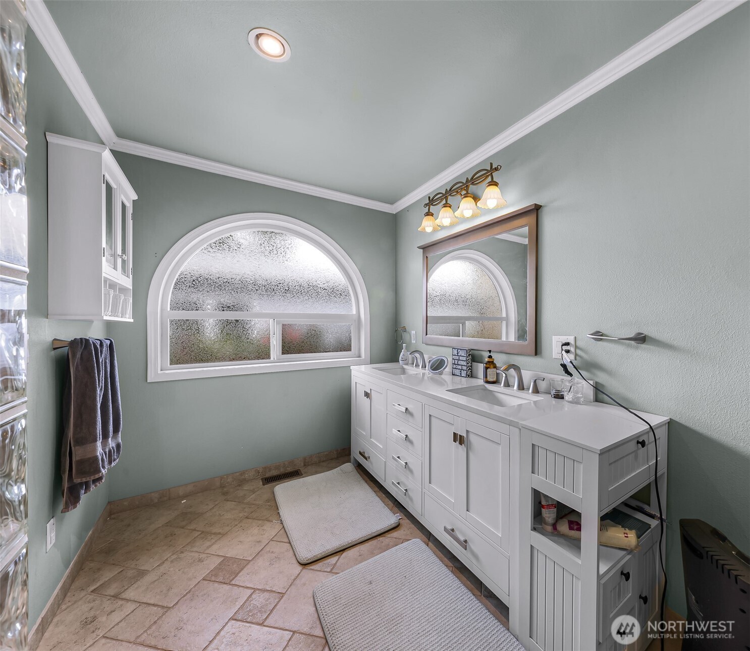 2702 W 99th Street Property Photo 23