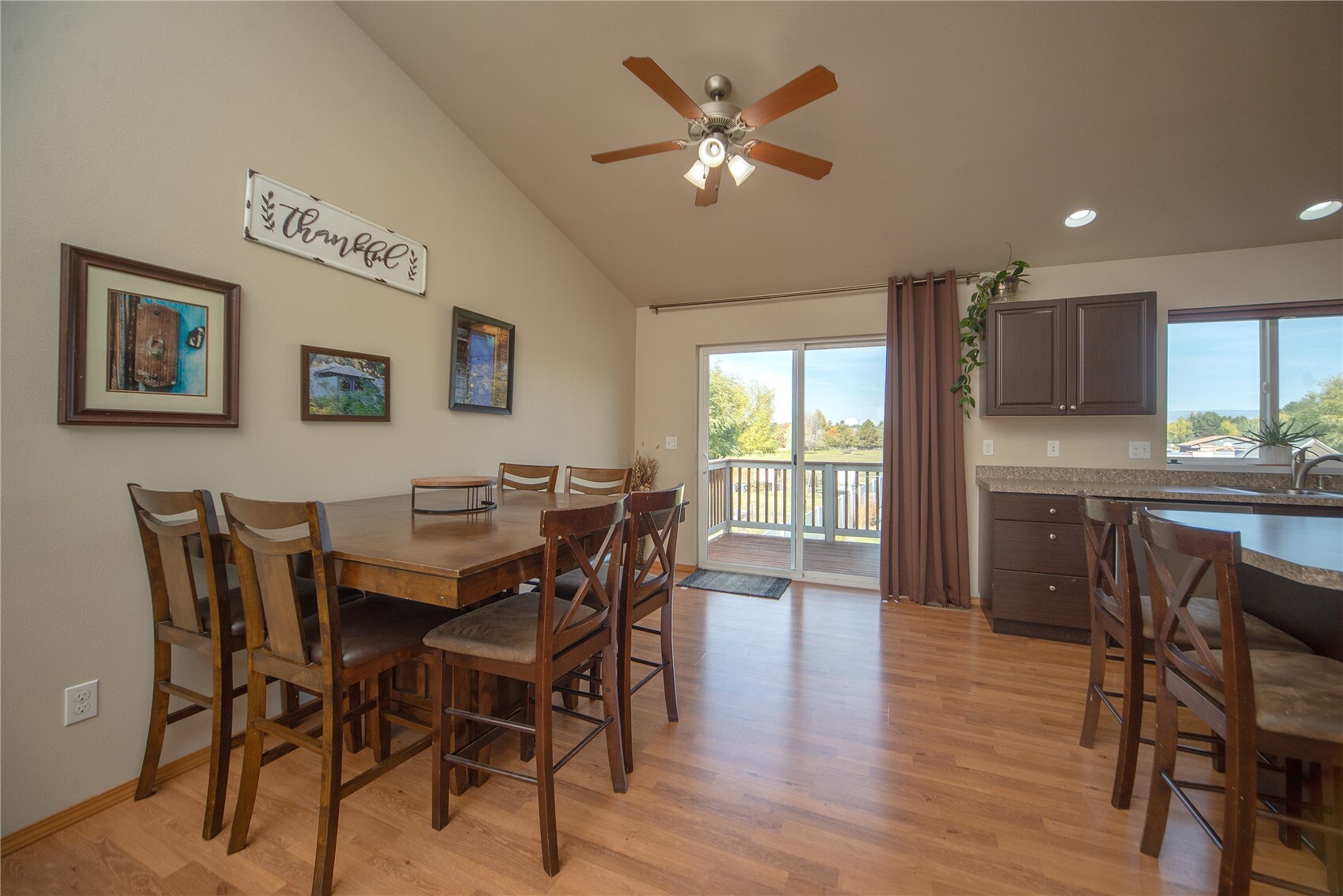 1509 E Seattle Avenue Property Photo 5