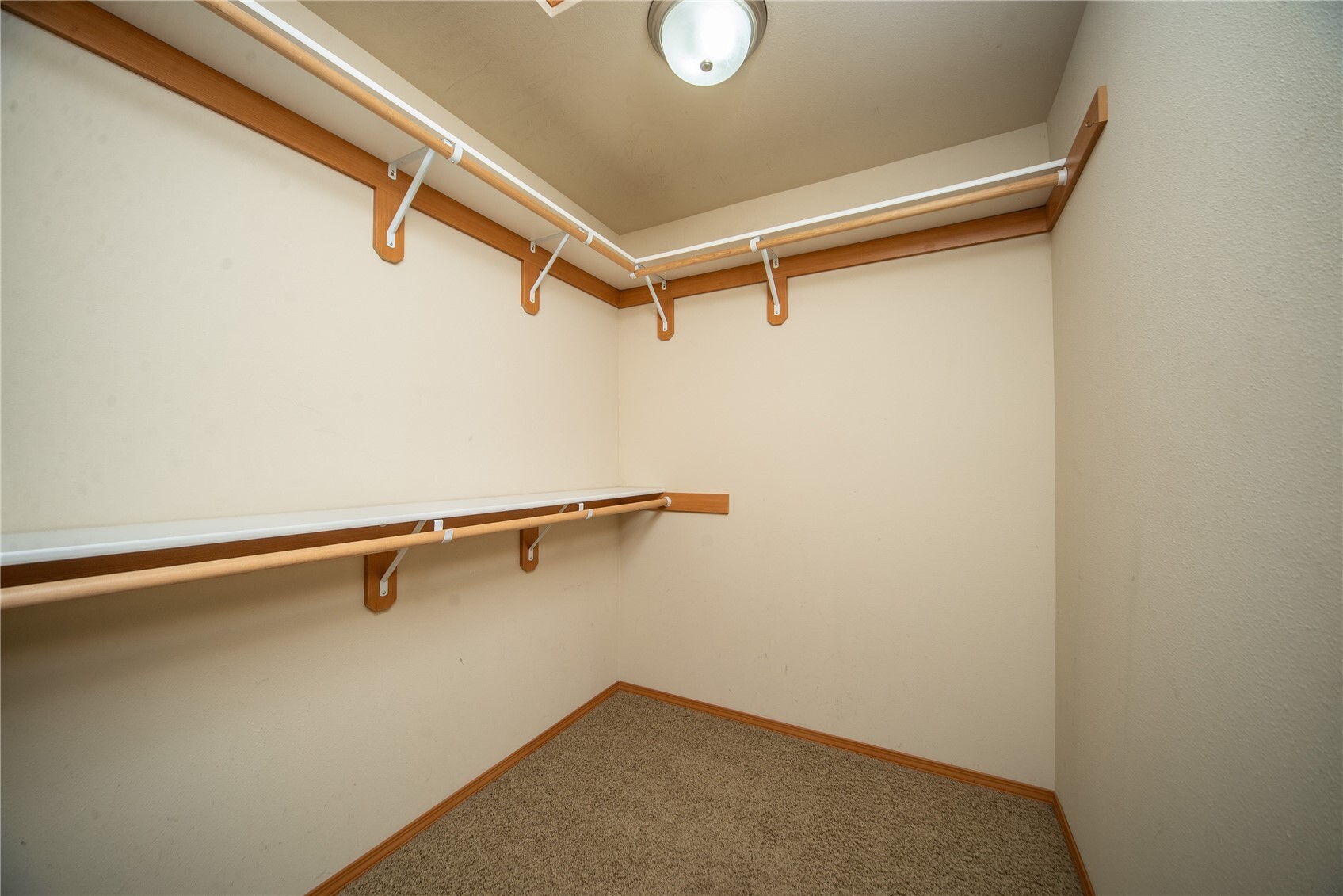 1509 E Seattle Avenue Property Photo 12