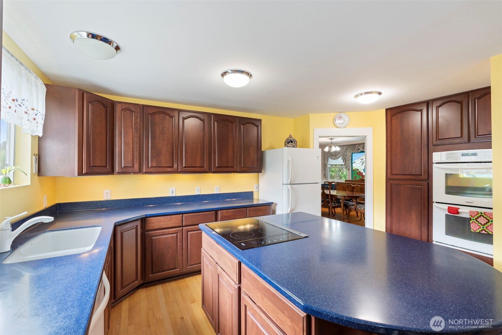 718 G Street Property Photo 17