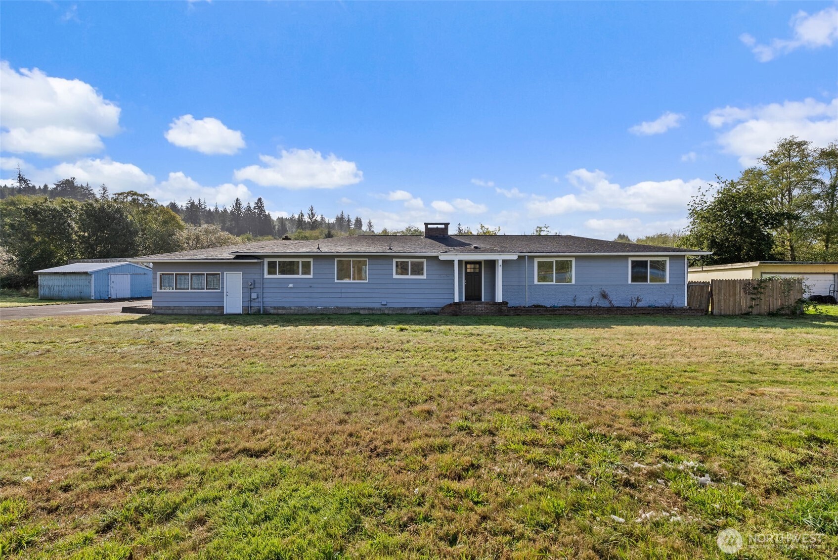 2520 Ocean Avenue Property Photo 5