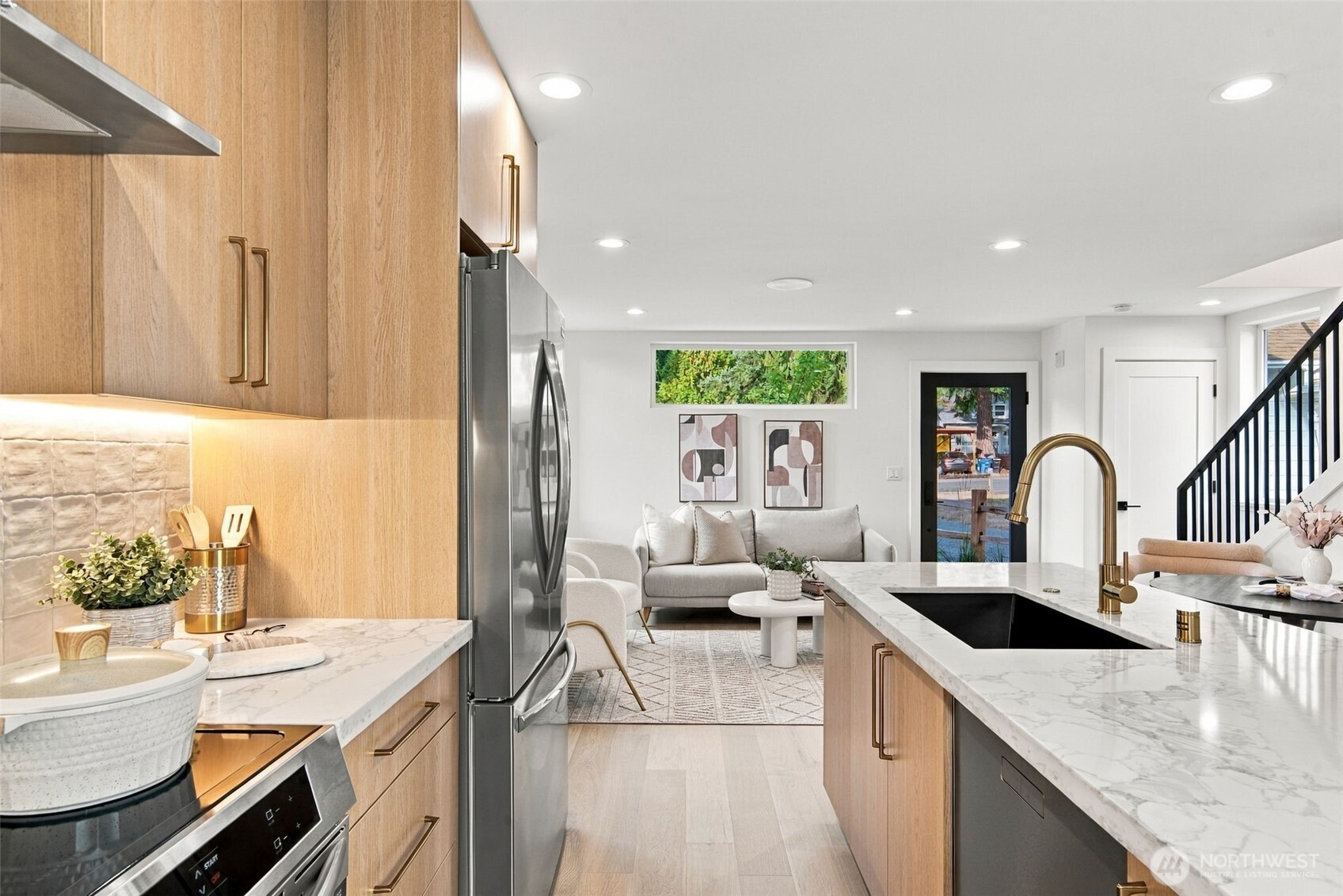 12038 Hiram Place Property Photo 6