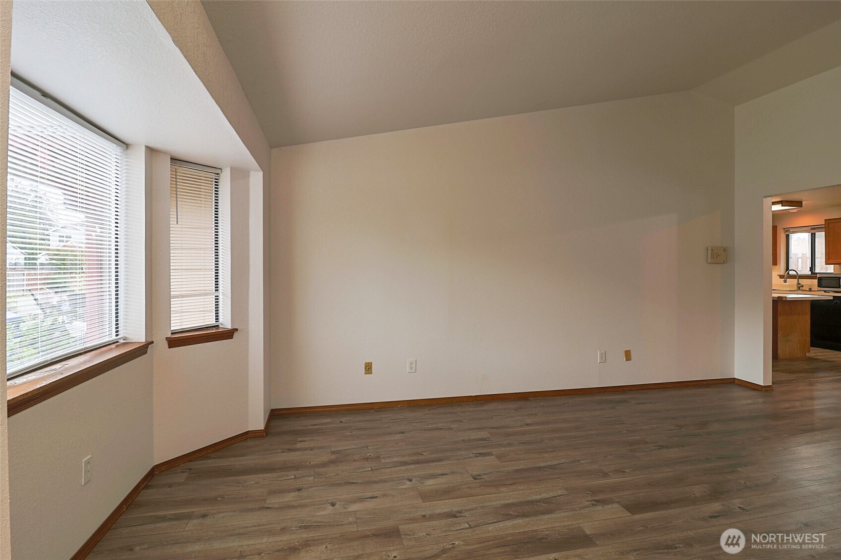 1902 74th Street Ct Property Photo 5