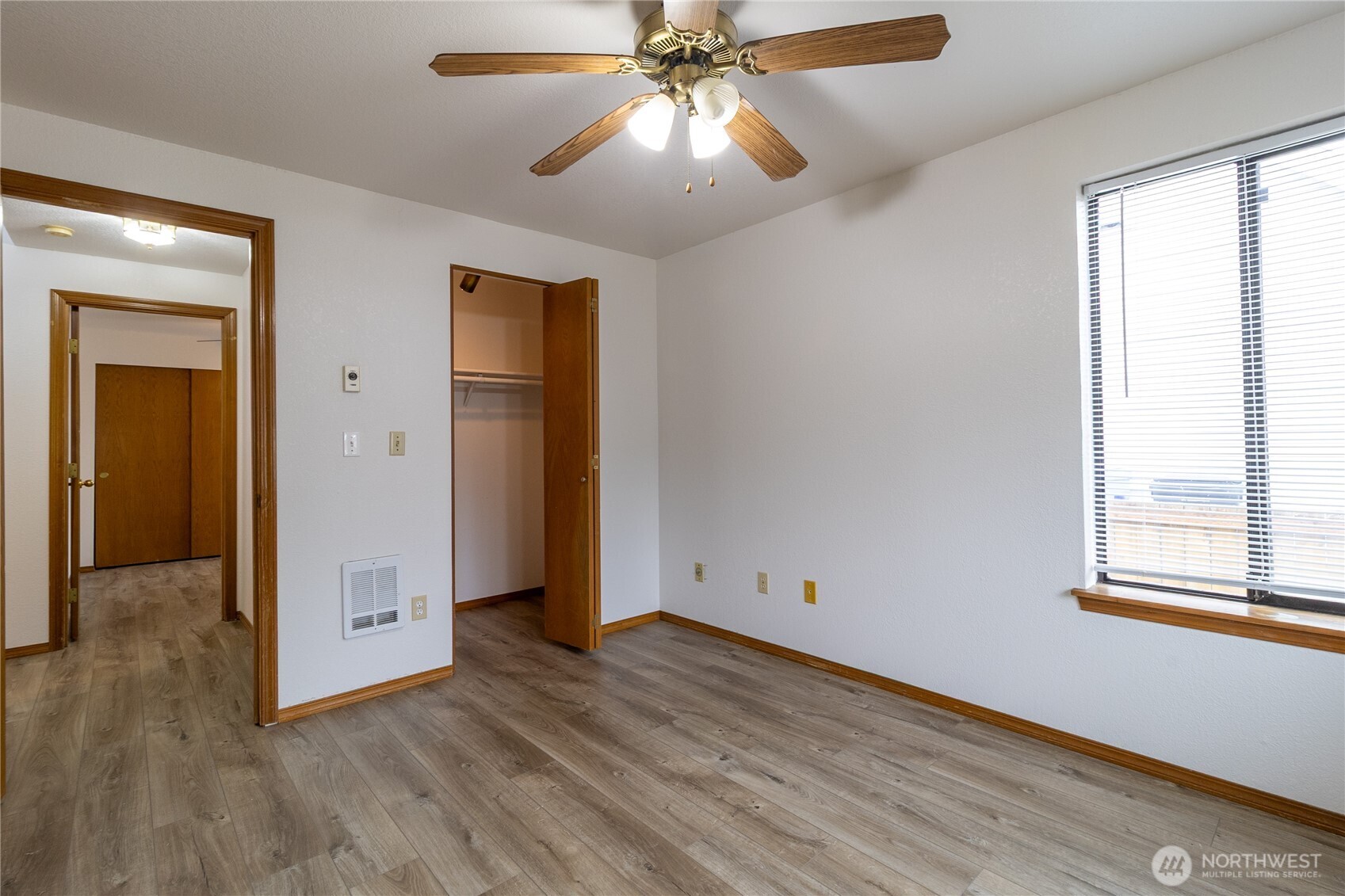 1902 74th Street Ct Property Photo 13