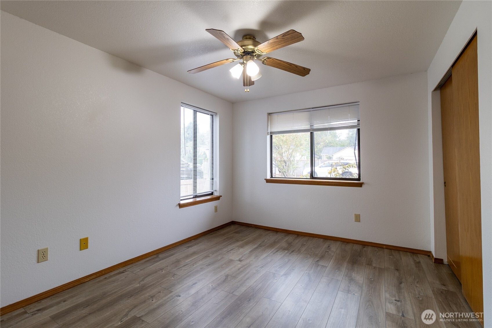1902 74th Street Ct Property Photo 14