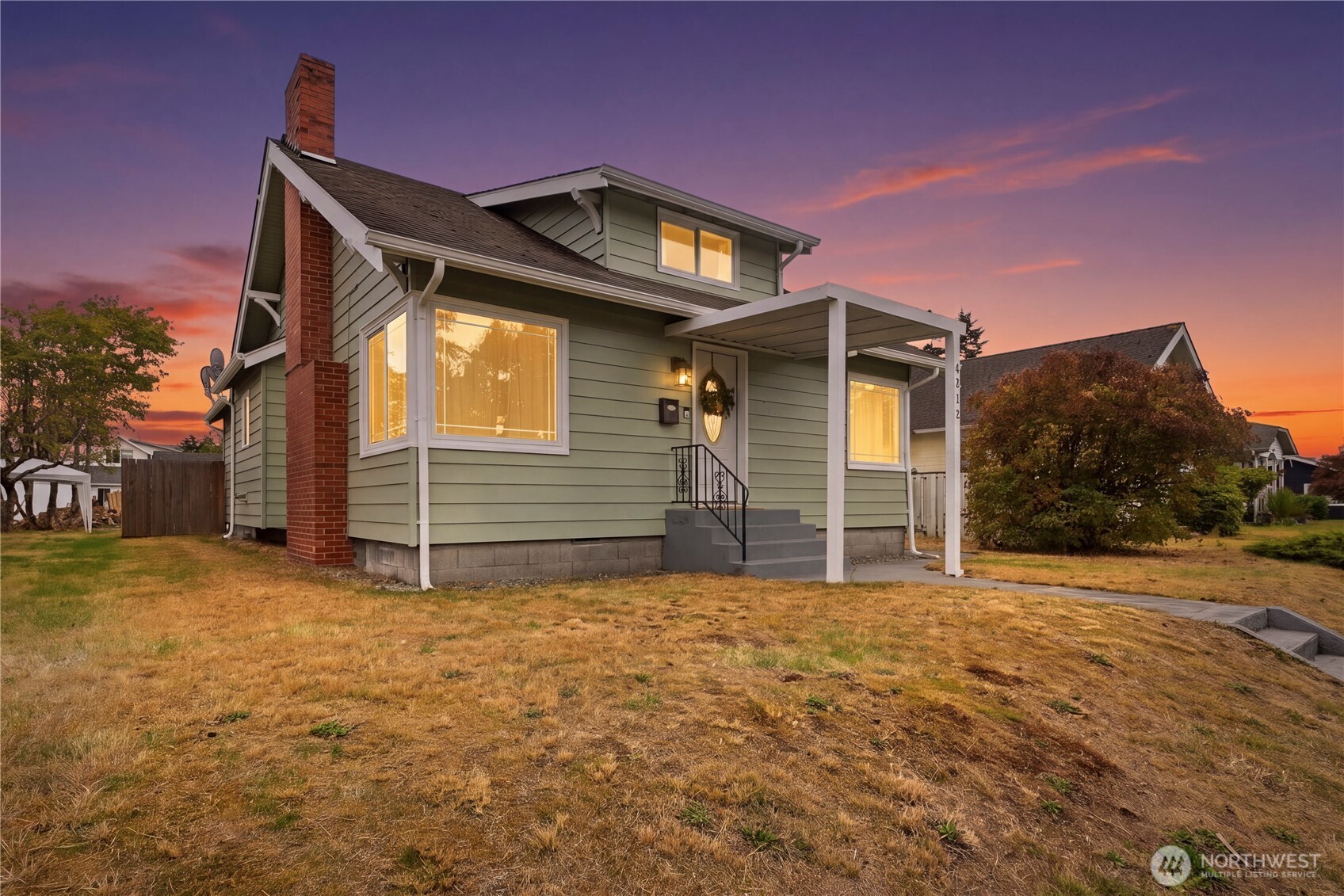 5215 S Oakes Street Property Photo 1