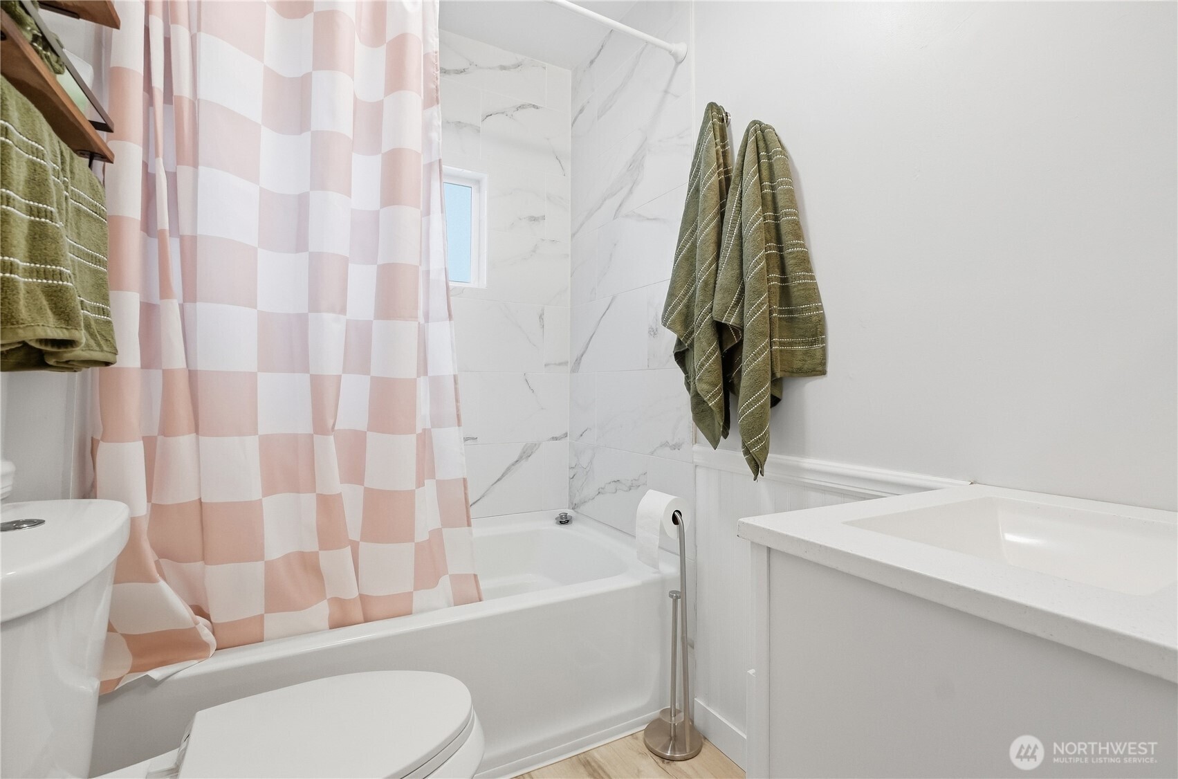 5215 S Oakes Street Property Photo 13