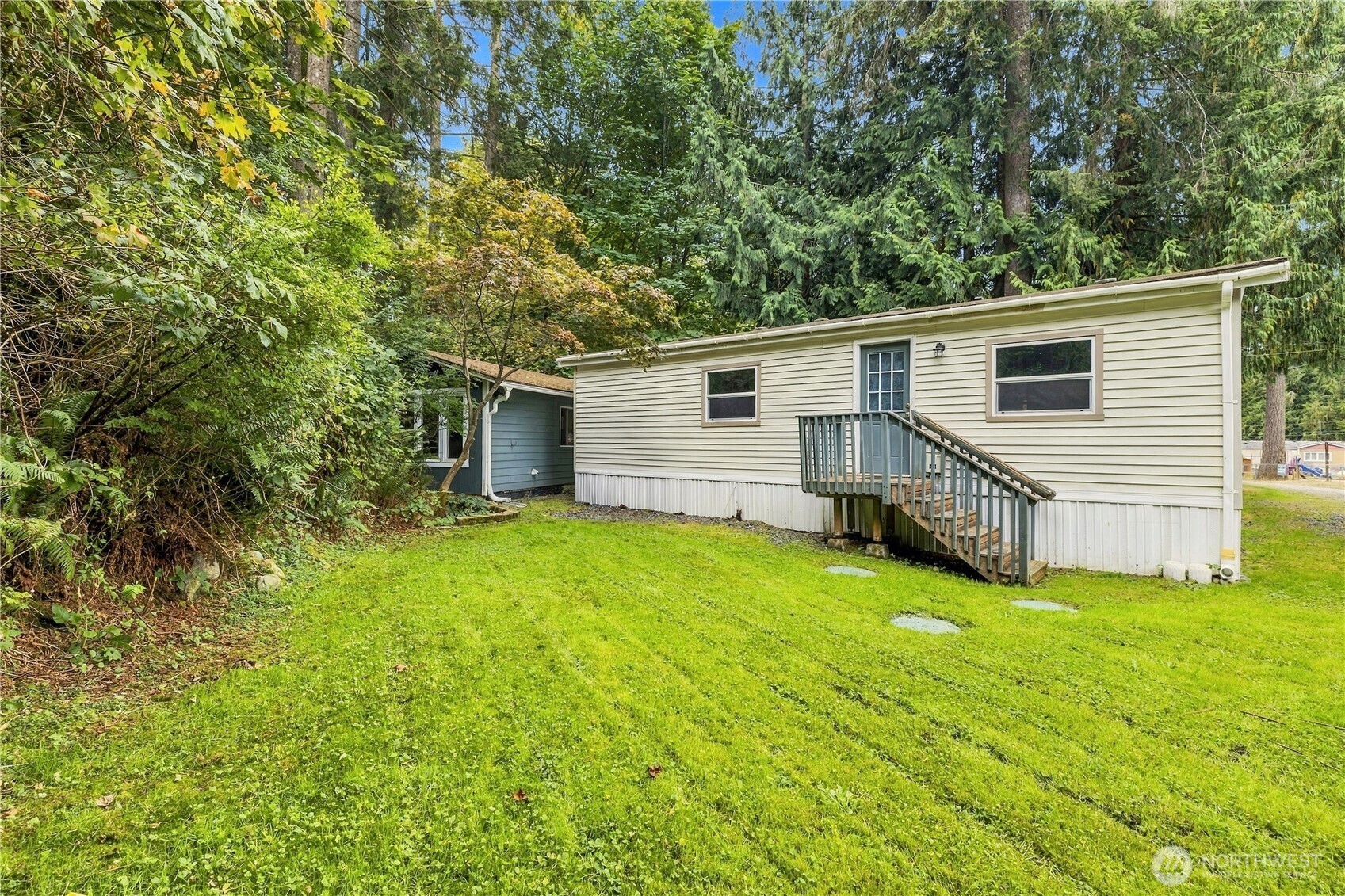 13001 E Loop View Drive Property Photo 11