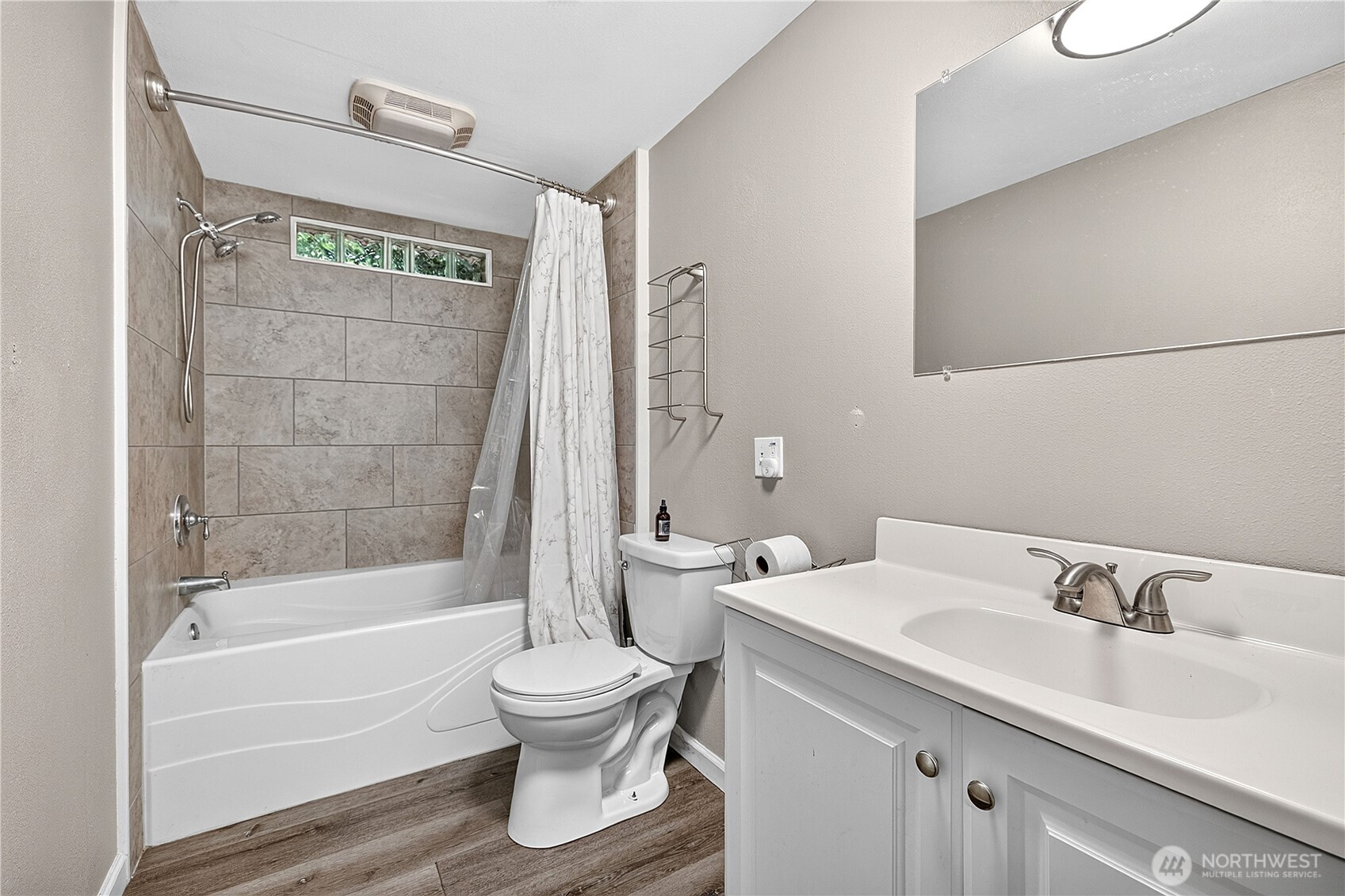 13001 E Loop View Drive Property Photo 27