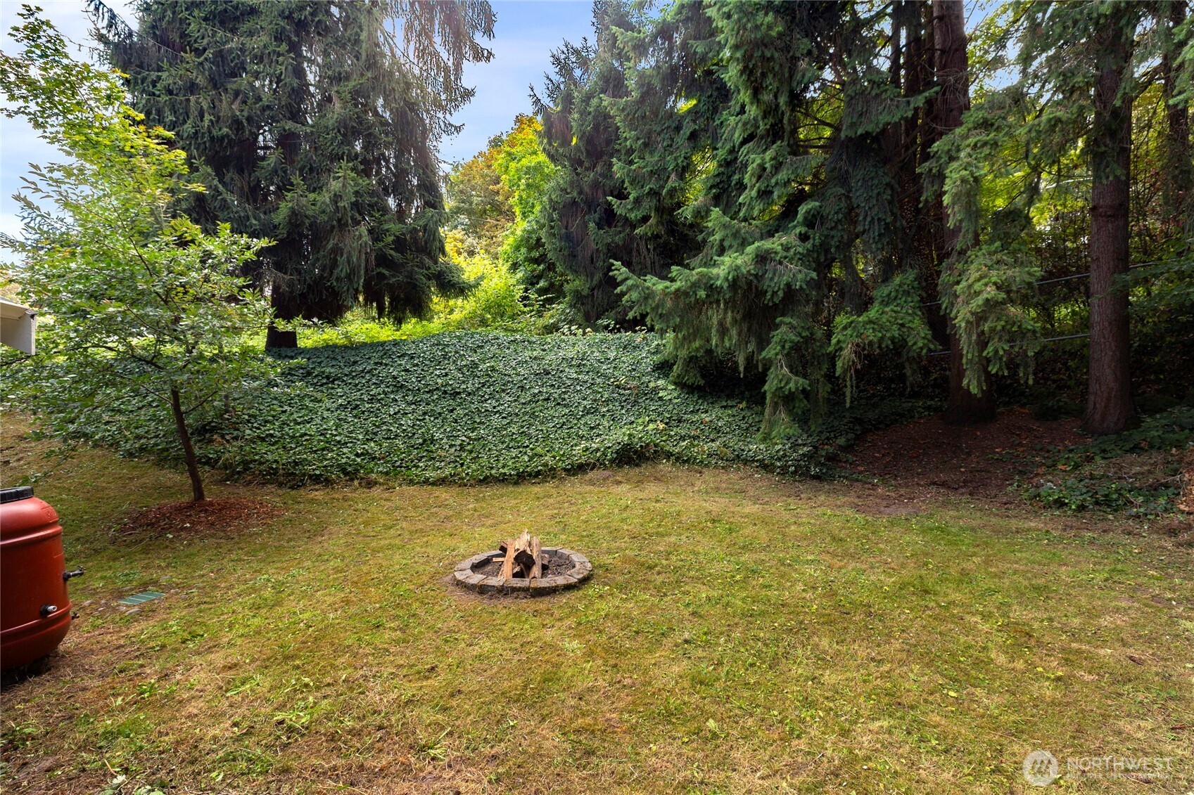 4421 28th Avenue Property Photo 5
