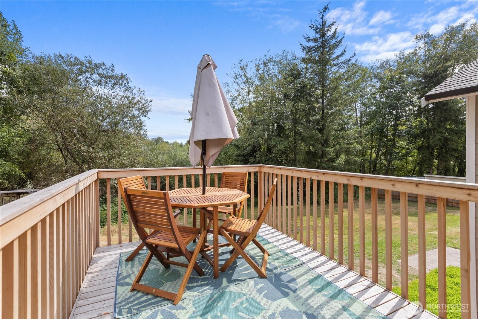 2404 Ravenna Street Property Photo 10
