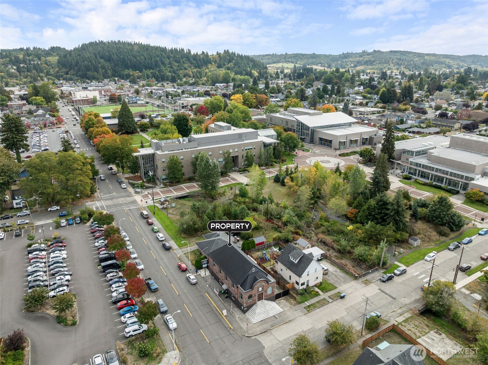 200 S King Street Property Photo 4