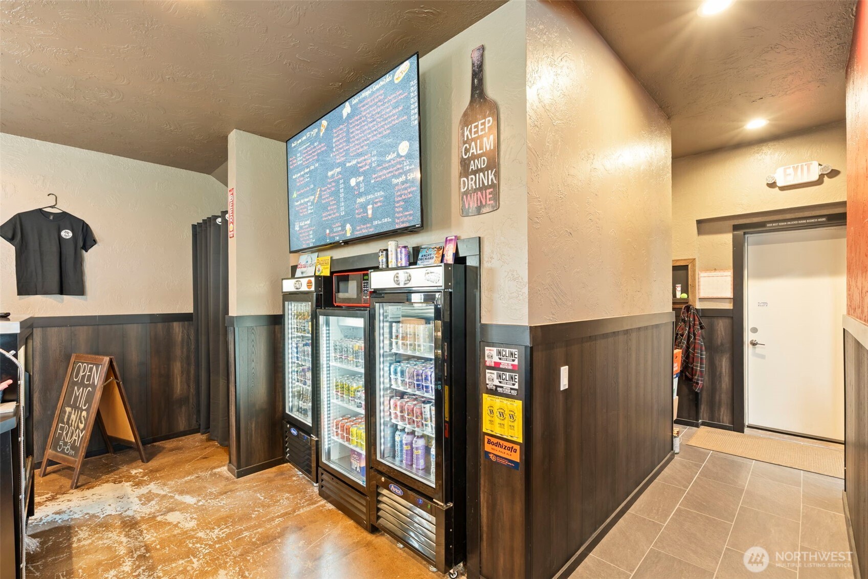 200 S King Street Property Photo 16