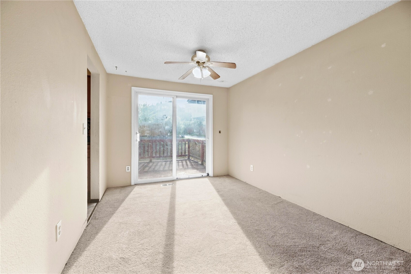 1807 9th Street Property Photo 8