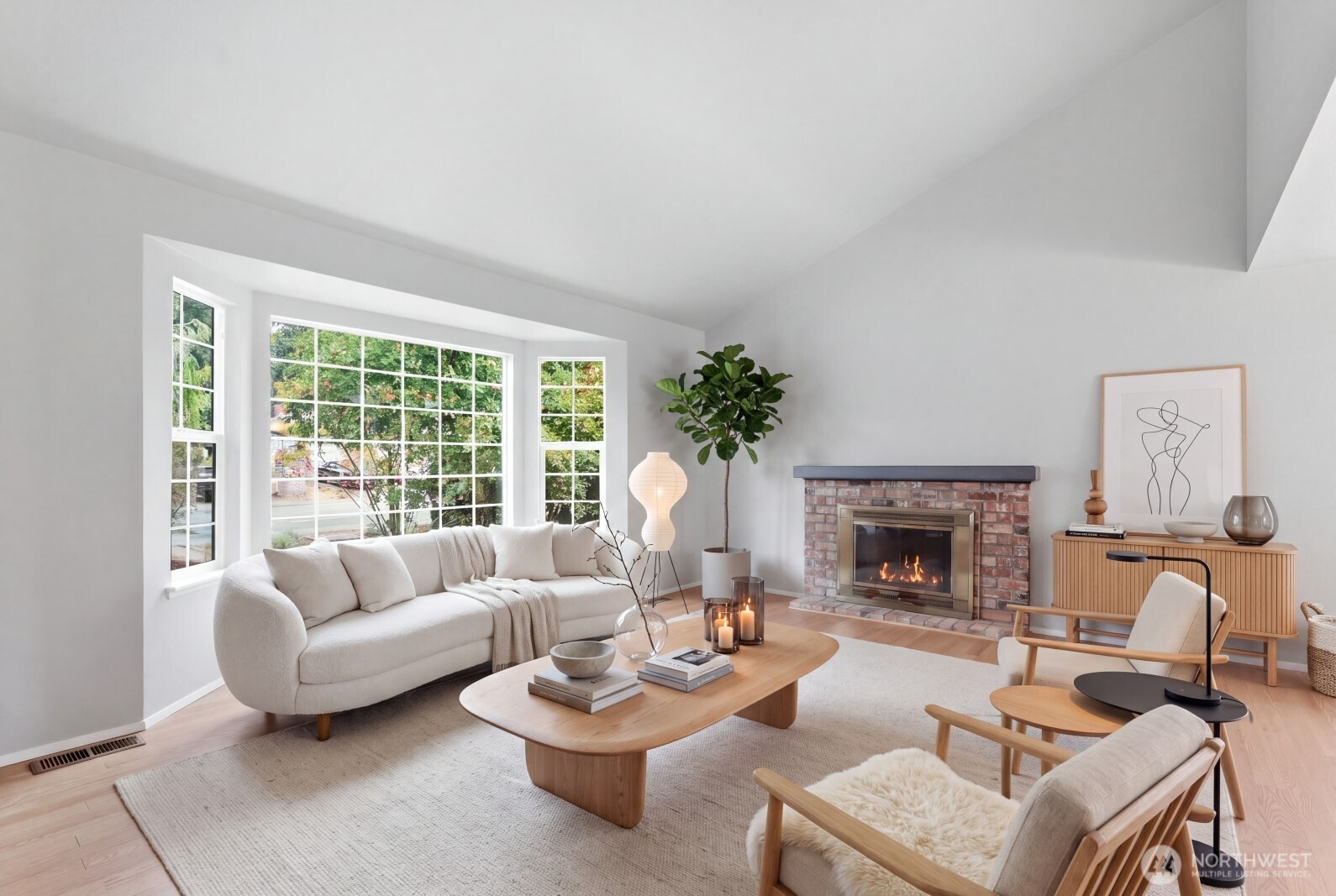 2608 184th Place Property Photo 4