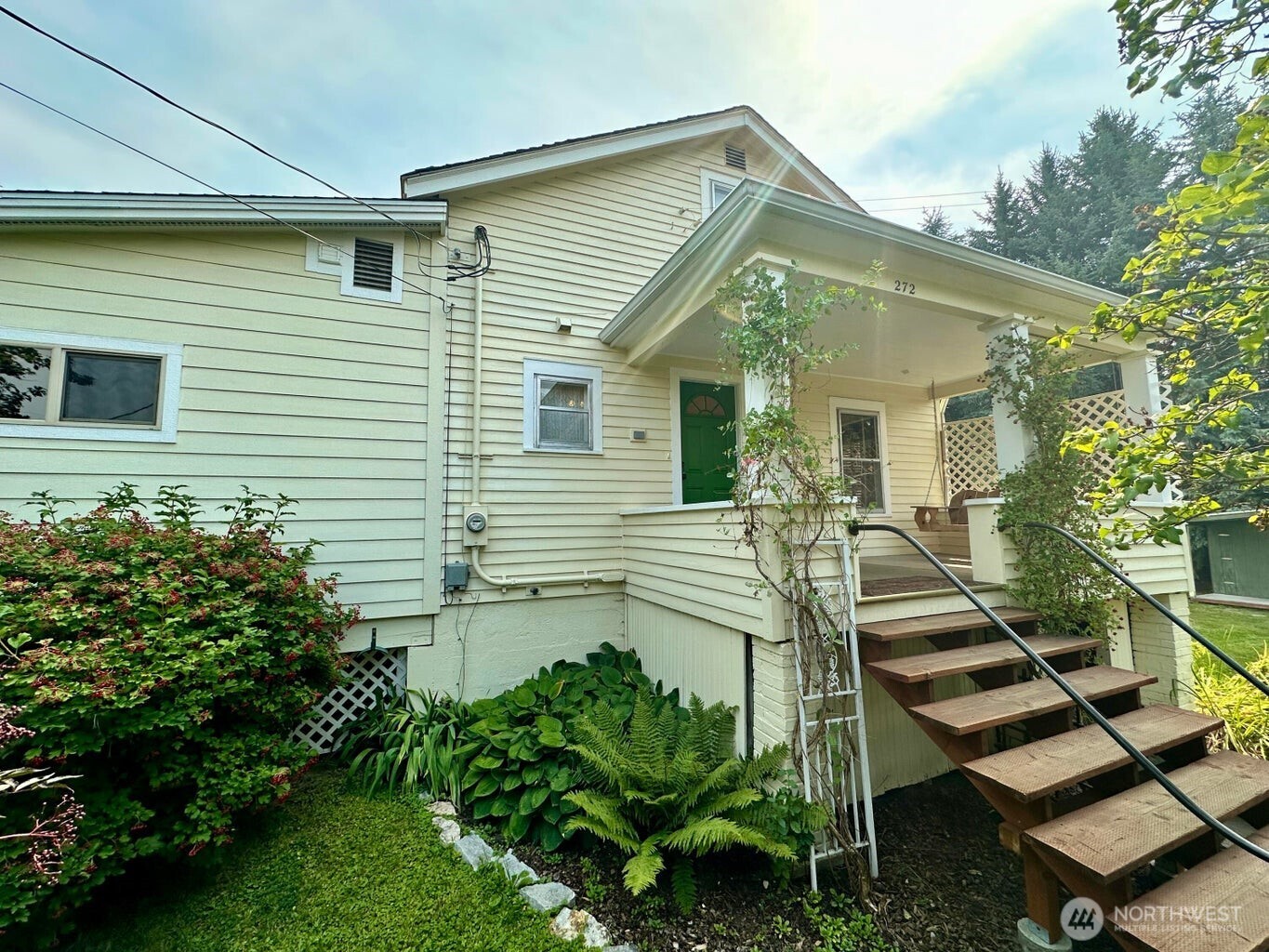 272 S Alder Street Property Photo 1