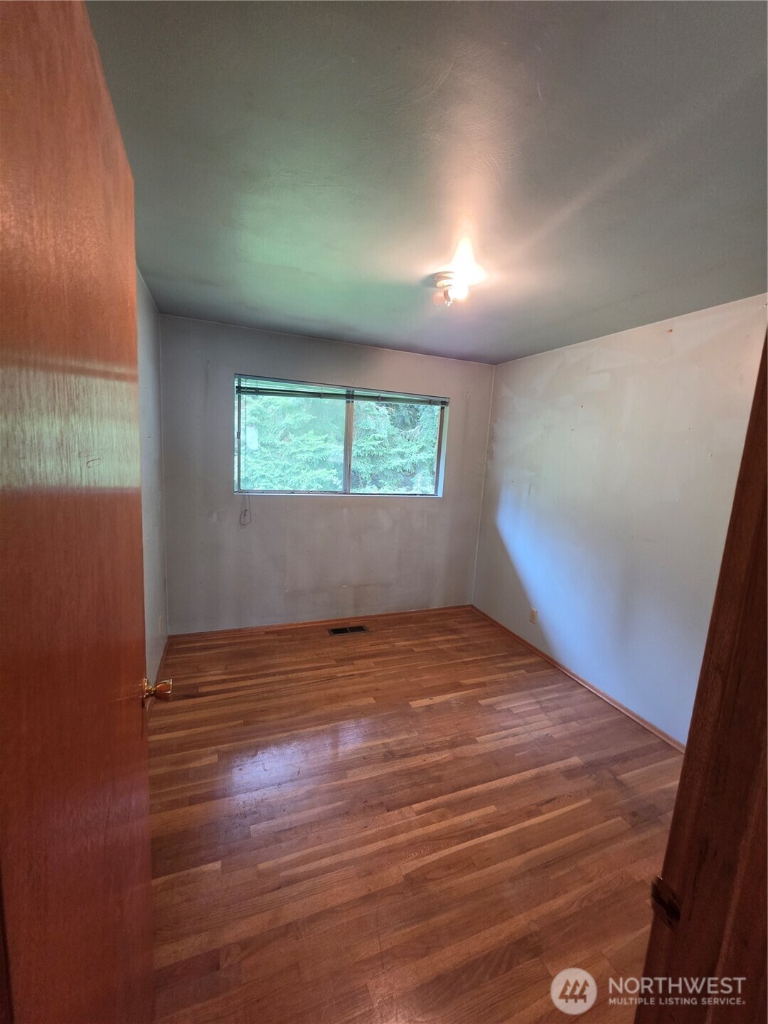 22209 60th Avenue Property Photo 10