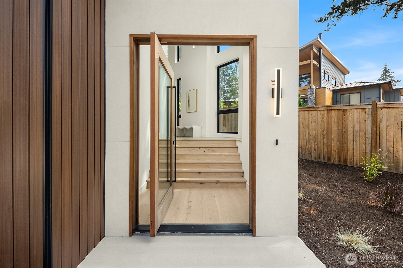 2303 123rd Place Property Photo 3