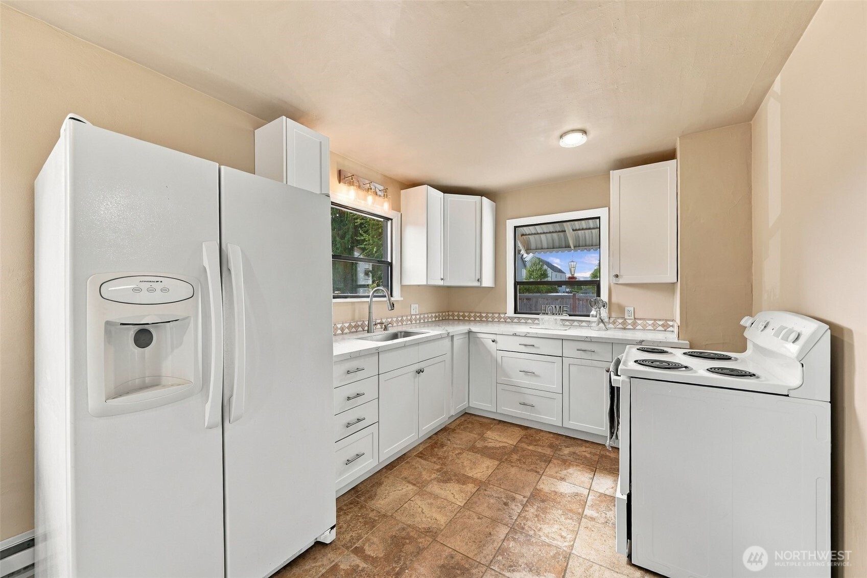 16018 179th Avenue Property Photo 10