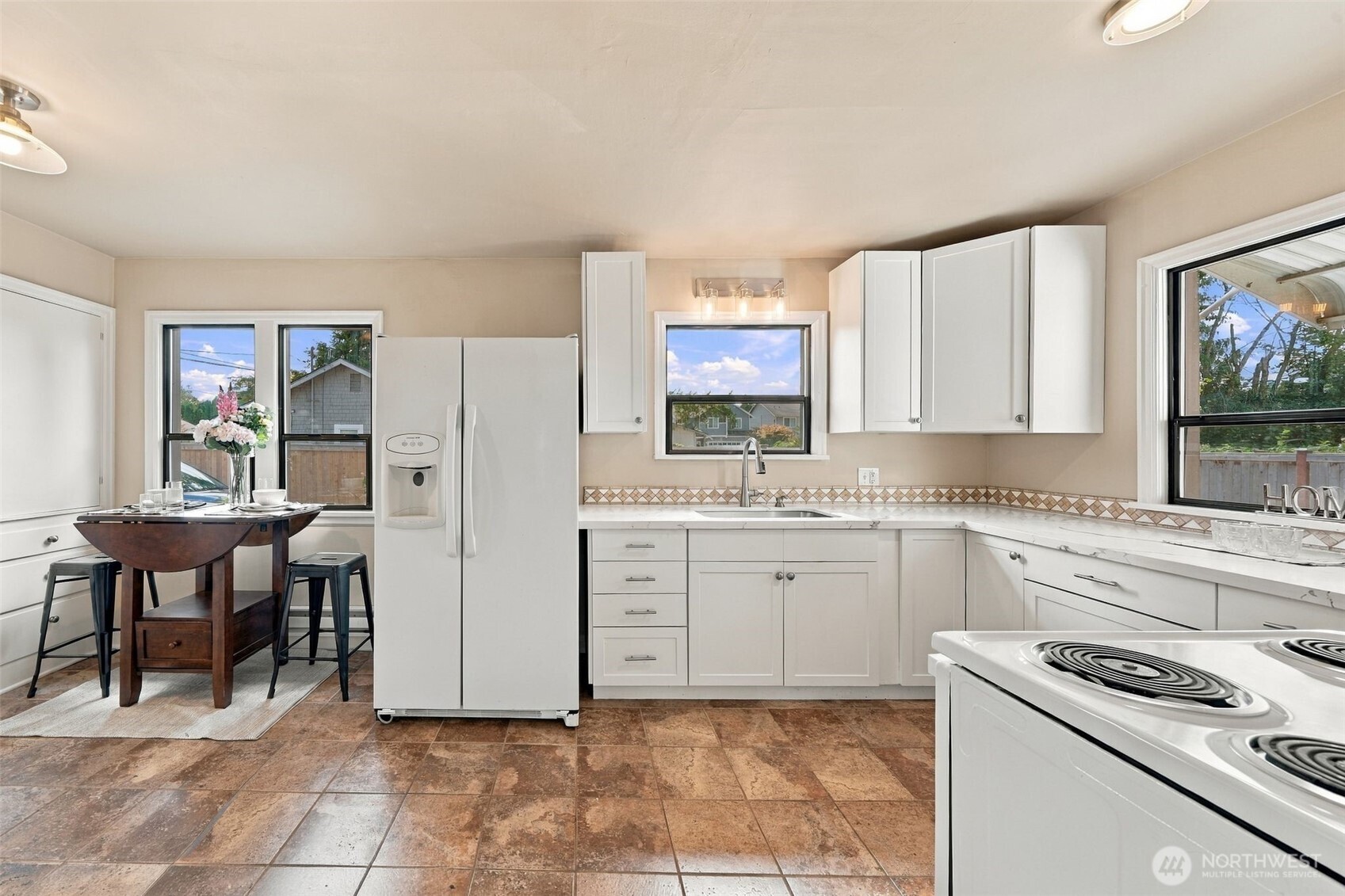 16018 179th Avenue Property Photo 11
