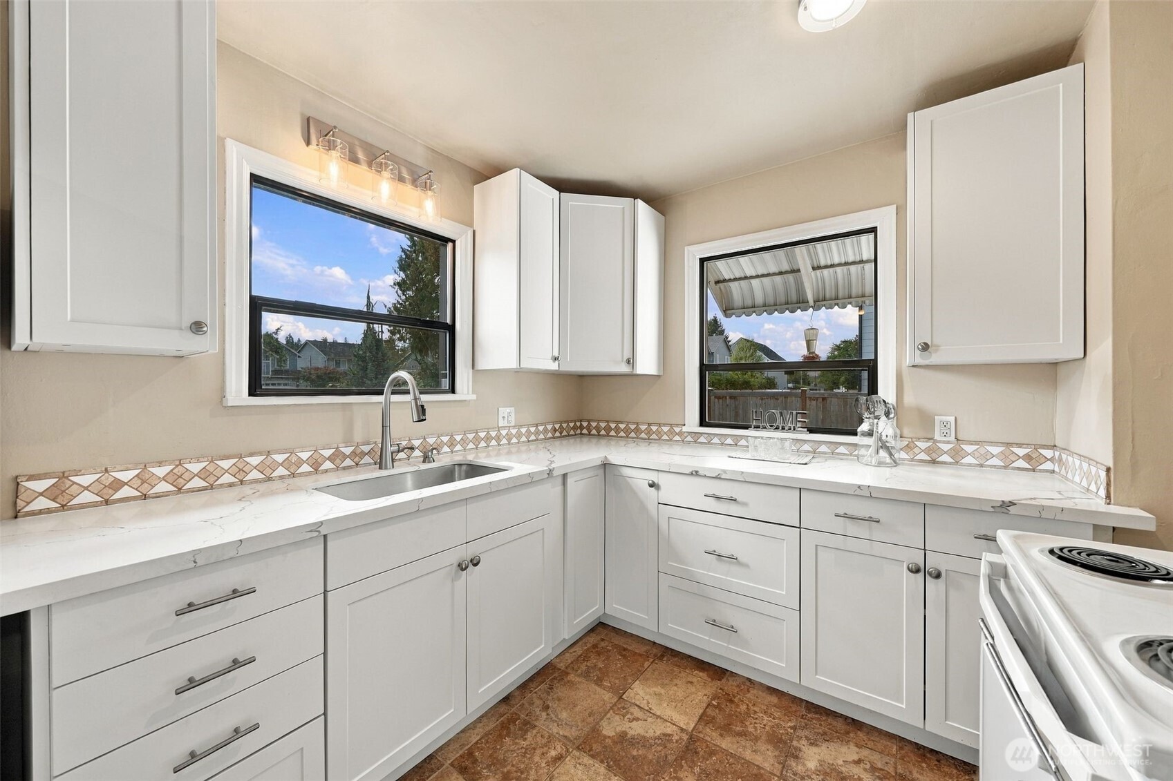 16018 179th Avenue Property Photo 12