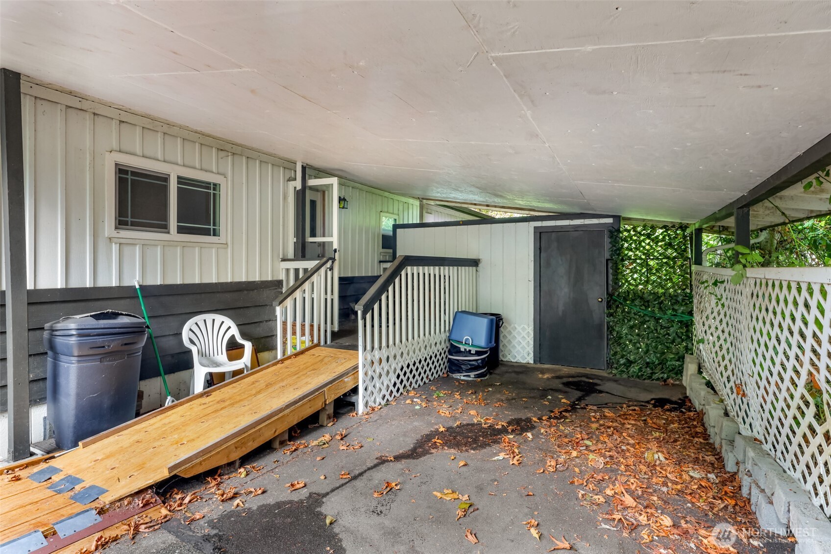 4000 Flynn Street 101 Property Photo 30