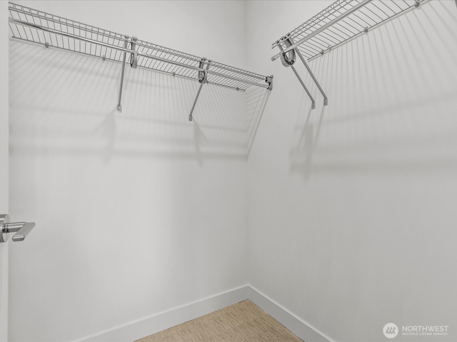 307 Nw 52nd Street B Property Photo 7