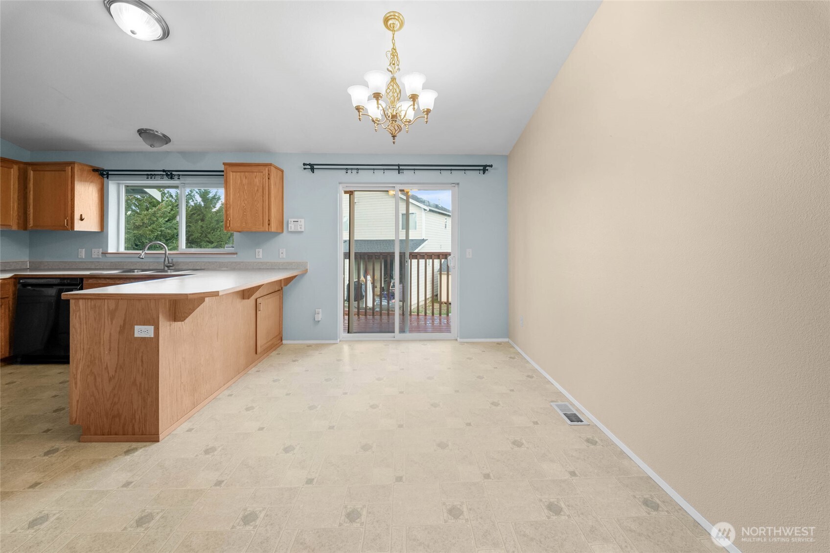 20405 79th Avenue Ct Property Photo 6