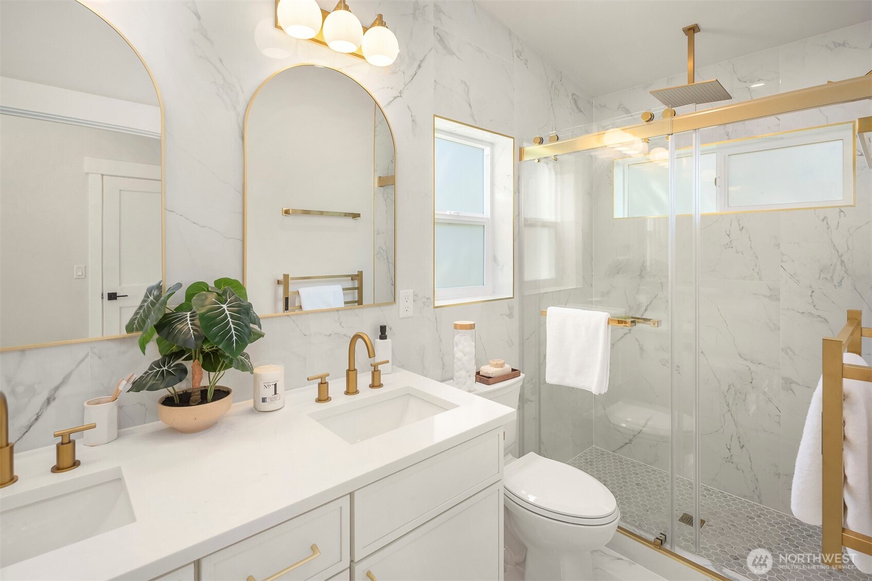 11028 Evanston Avenue Property Photo 11