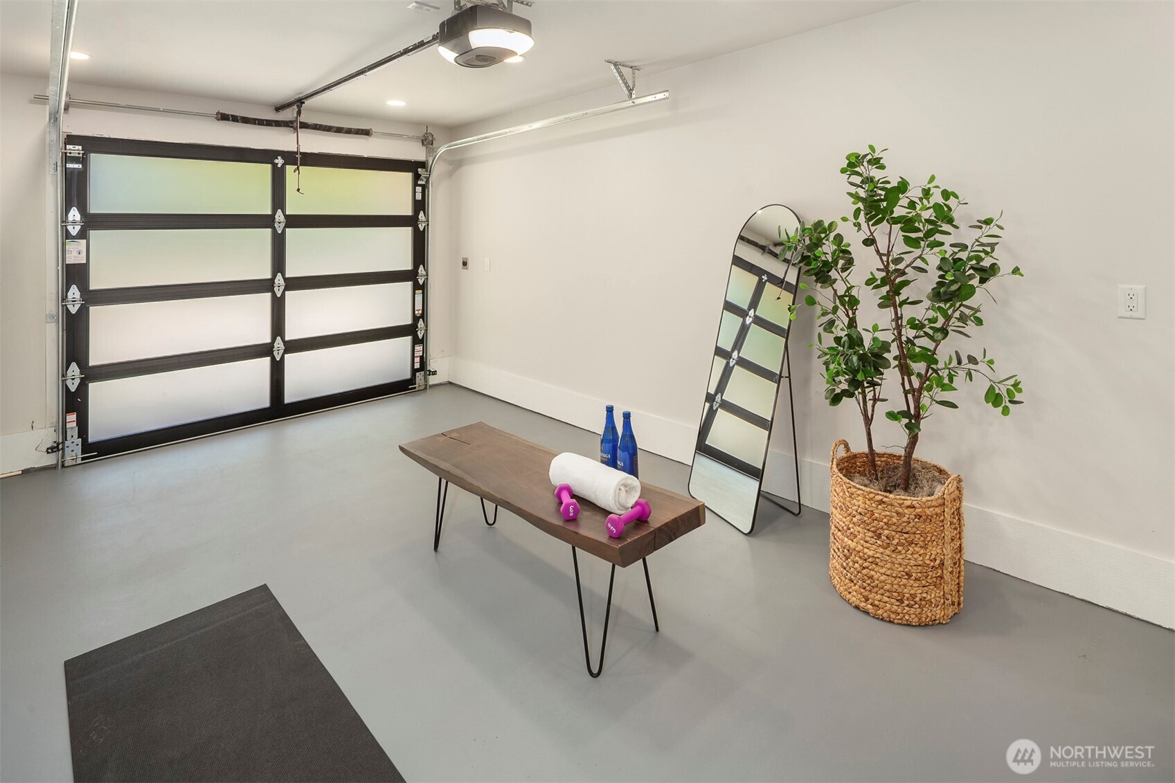 11028 Evanston Avenue Property Photo 17