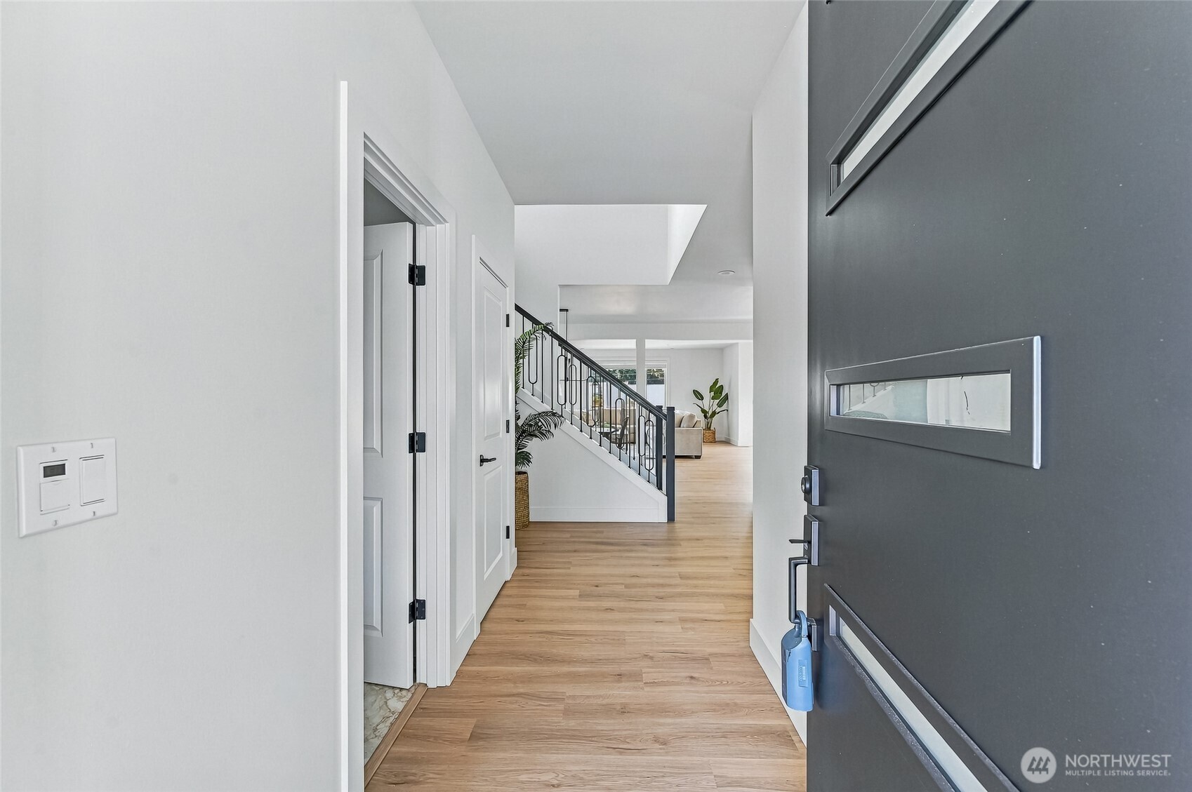 12532 50th Place Property Photo 3