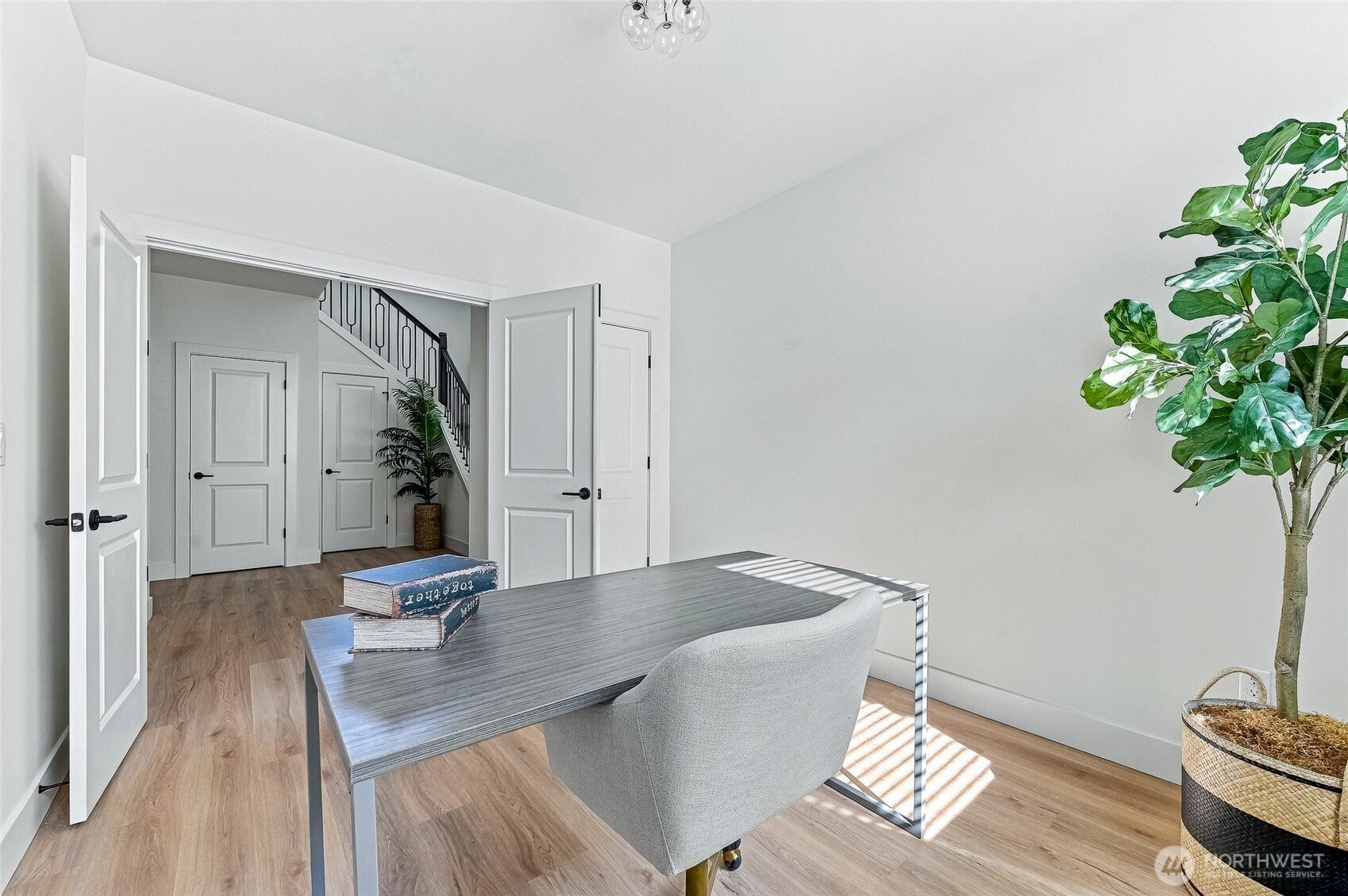 12532 50th Place Property Photo 6