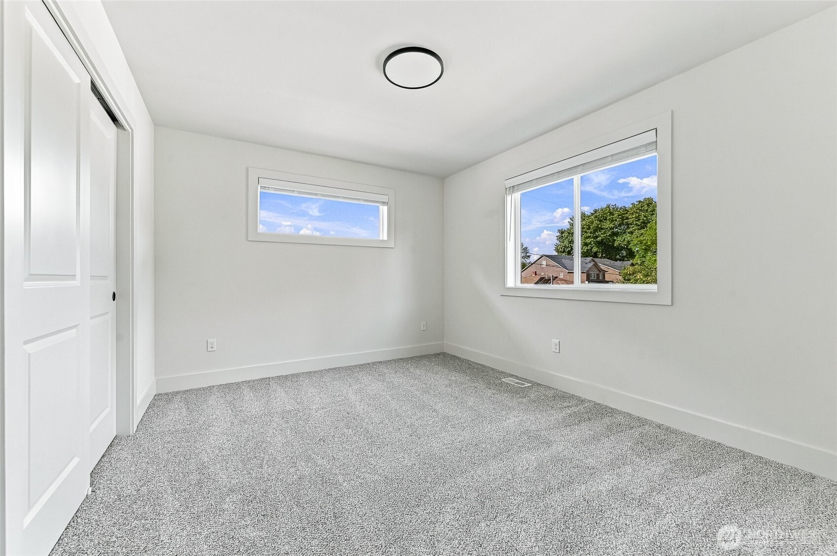 12532 50th Place Property Photo 28