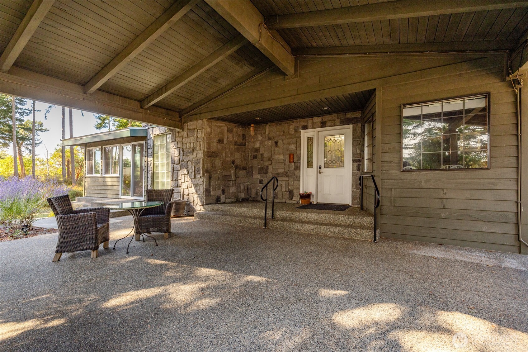 1654 Wind Dancer Place Property Photo 3