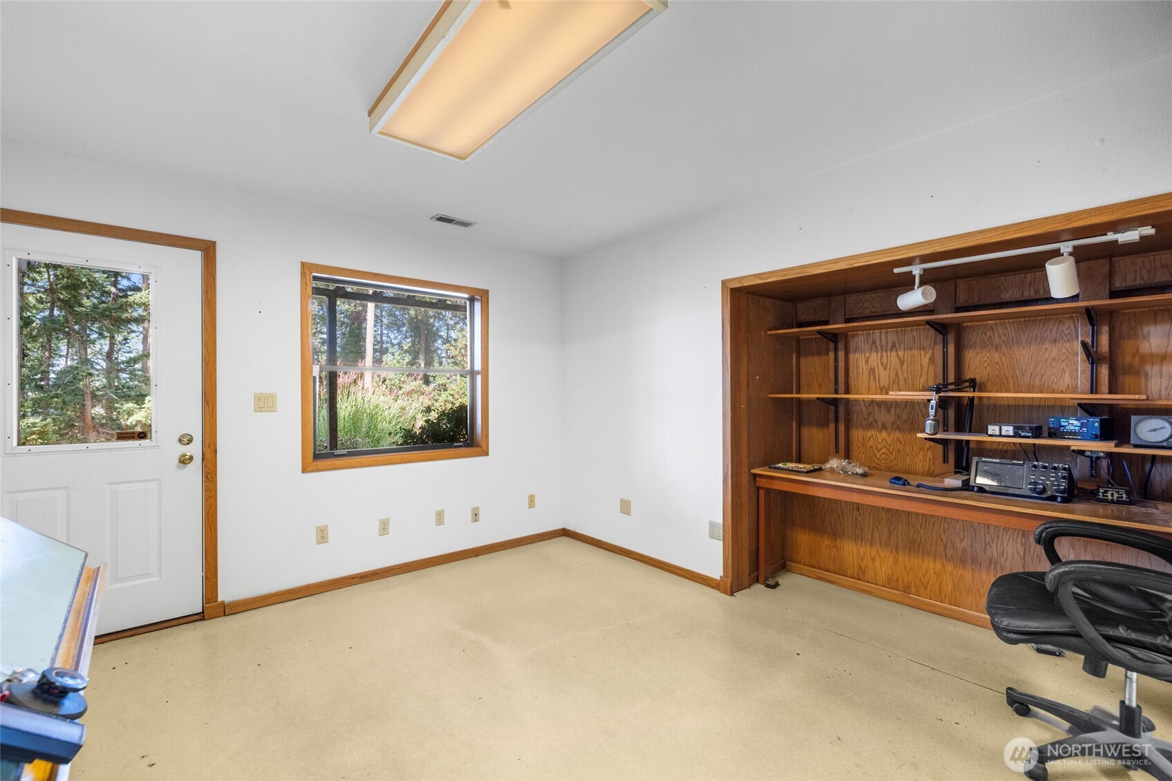 1654 Wind Dancer Place Property Photo 31