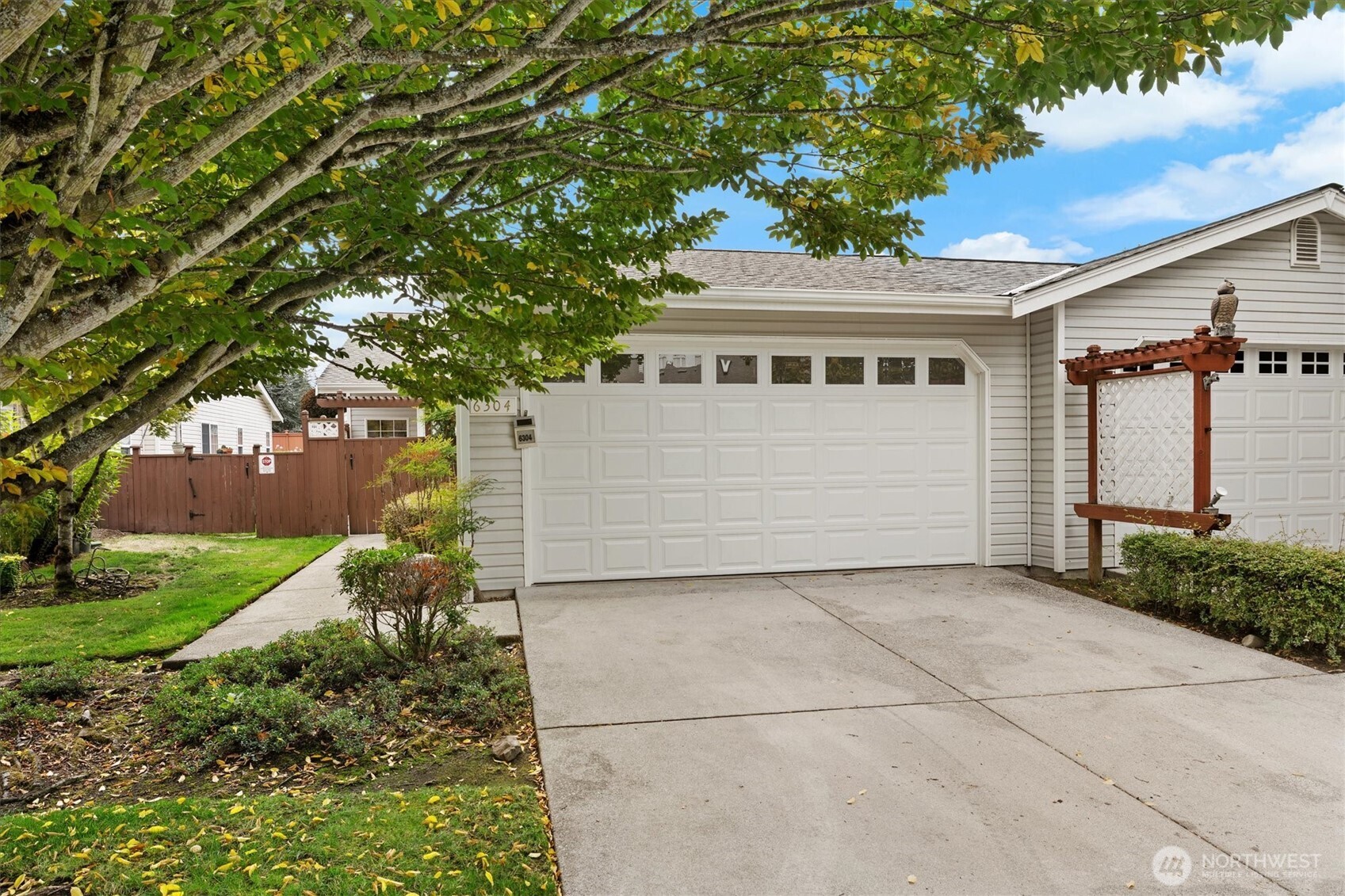 6304 Sheffield Lane Property Photo 1