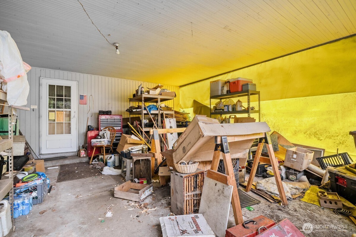 13205 160th Avenue Property Photo 12