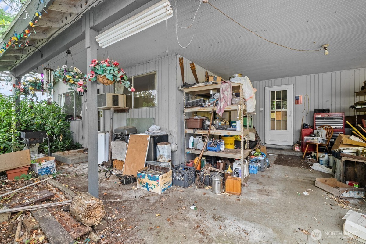 13205 160th Avenue Property Photo 13