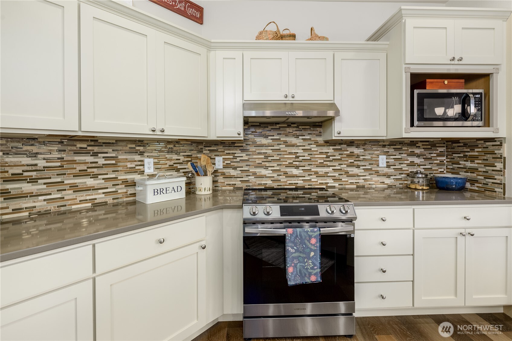250 Mount Baker Drive A Property Photo 11