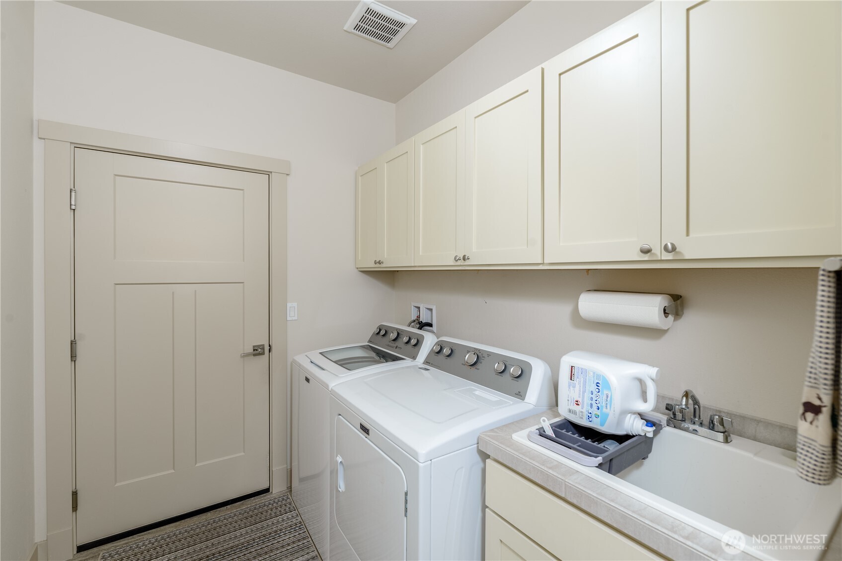 250 Mount Baker Drive A Property Photo 24