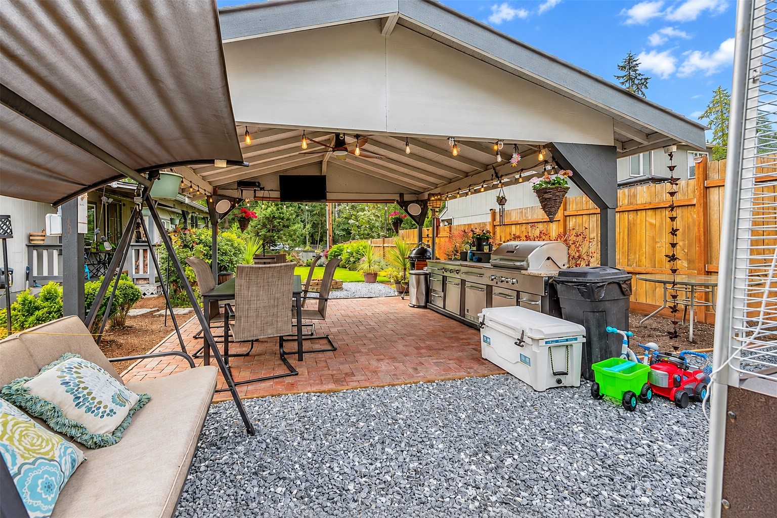 20801 Bonanza Drive Property Photo 5