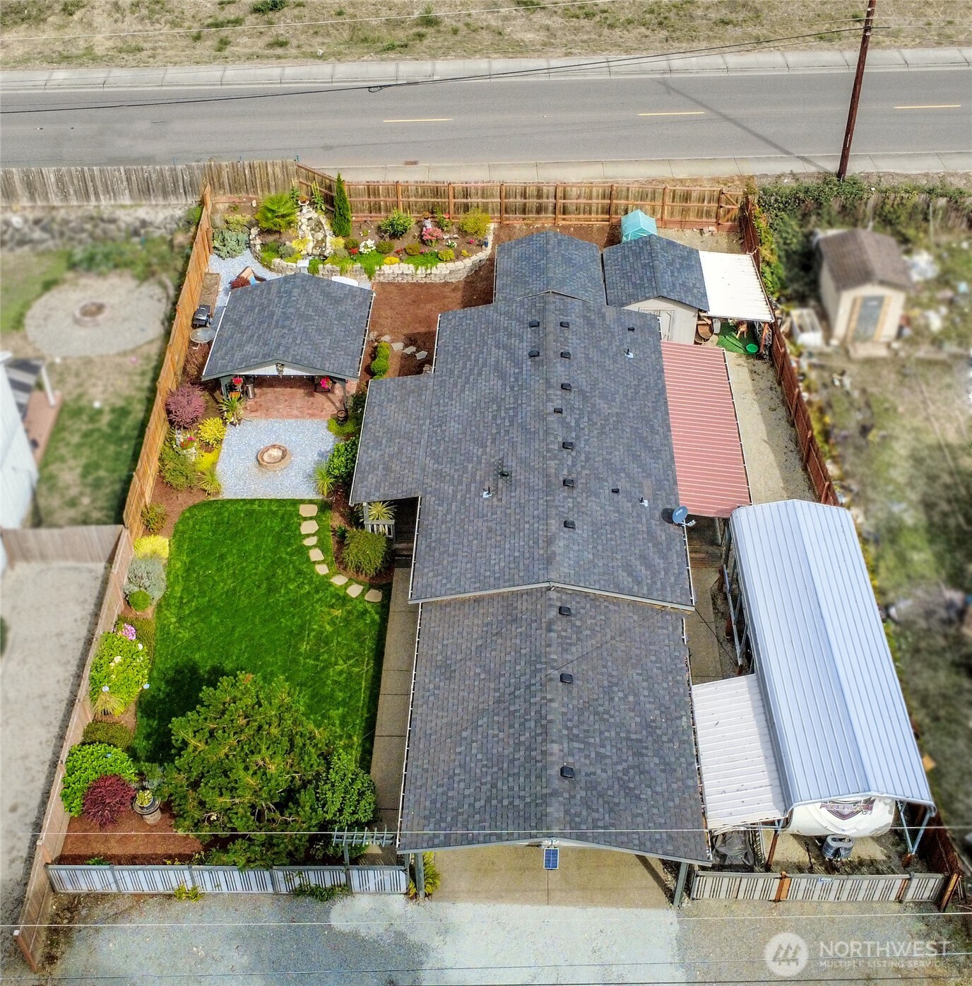 20801 Bonanza Drive Property Photo 19