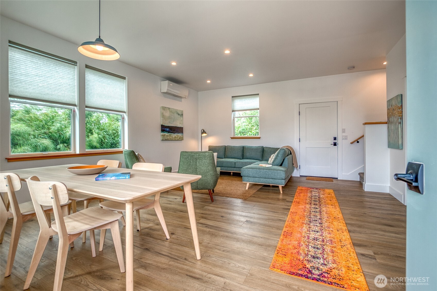 429 Pine Street C Property Photo 5