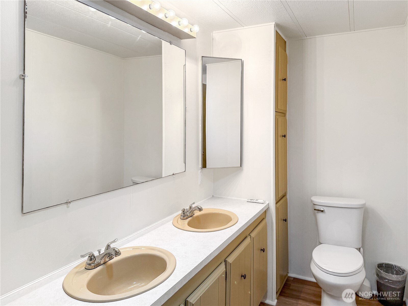 2500 Alder Street 42 Property Photo 20