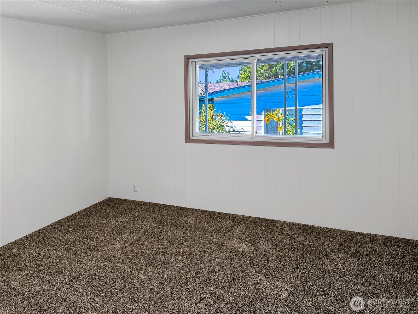 2500 Alder Street 42 Property Photo 24