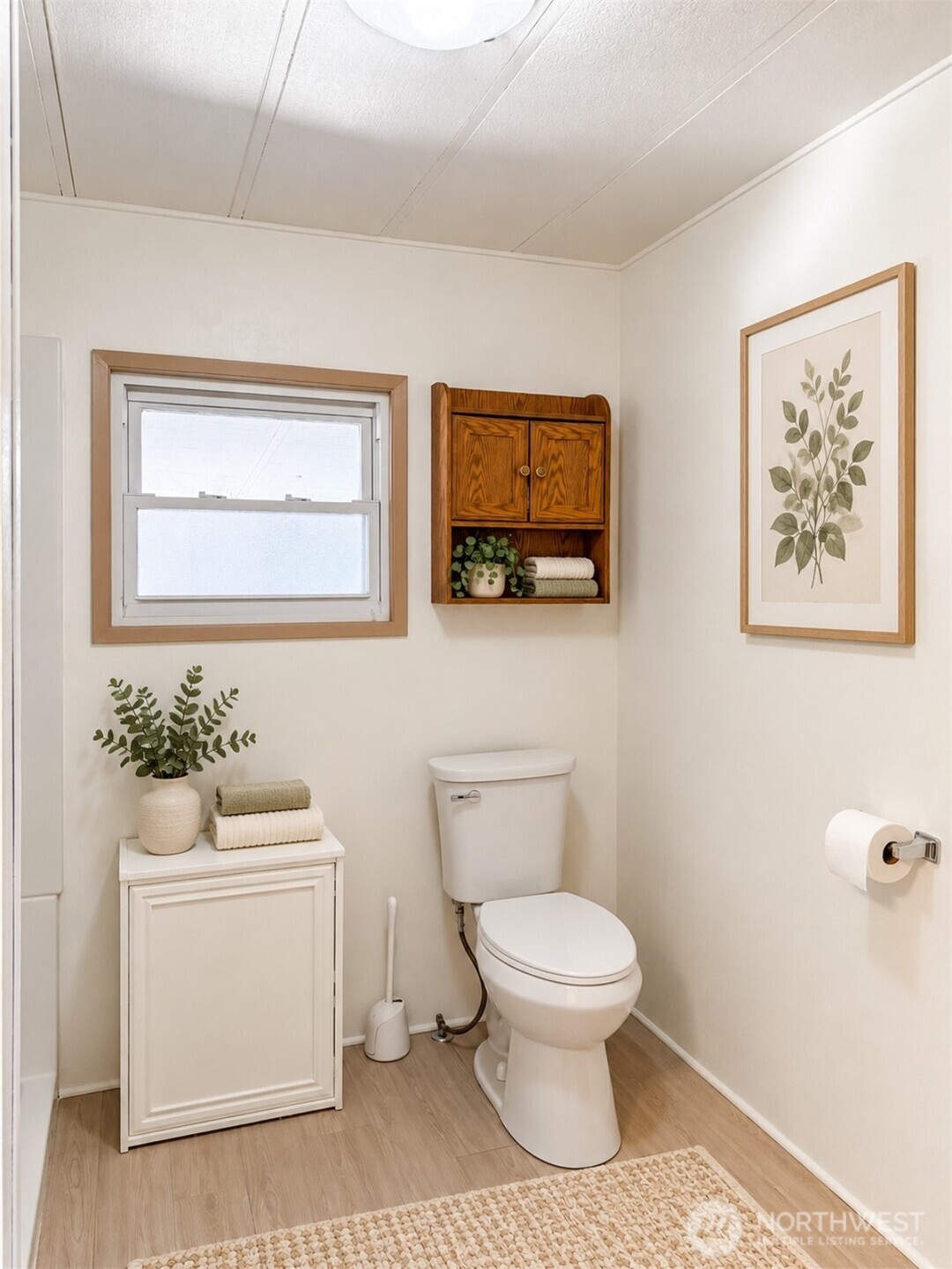 2500 Alder Street 42 Property Photo 29