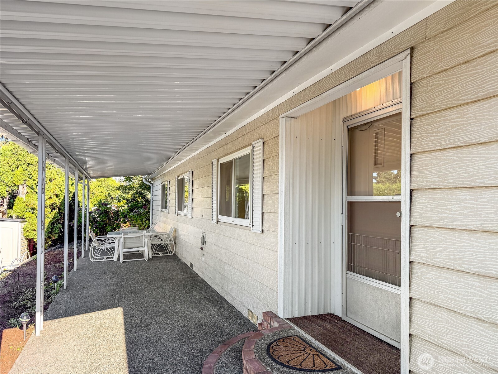 2500 Alder Street 42 Property Photo 33