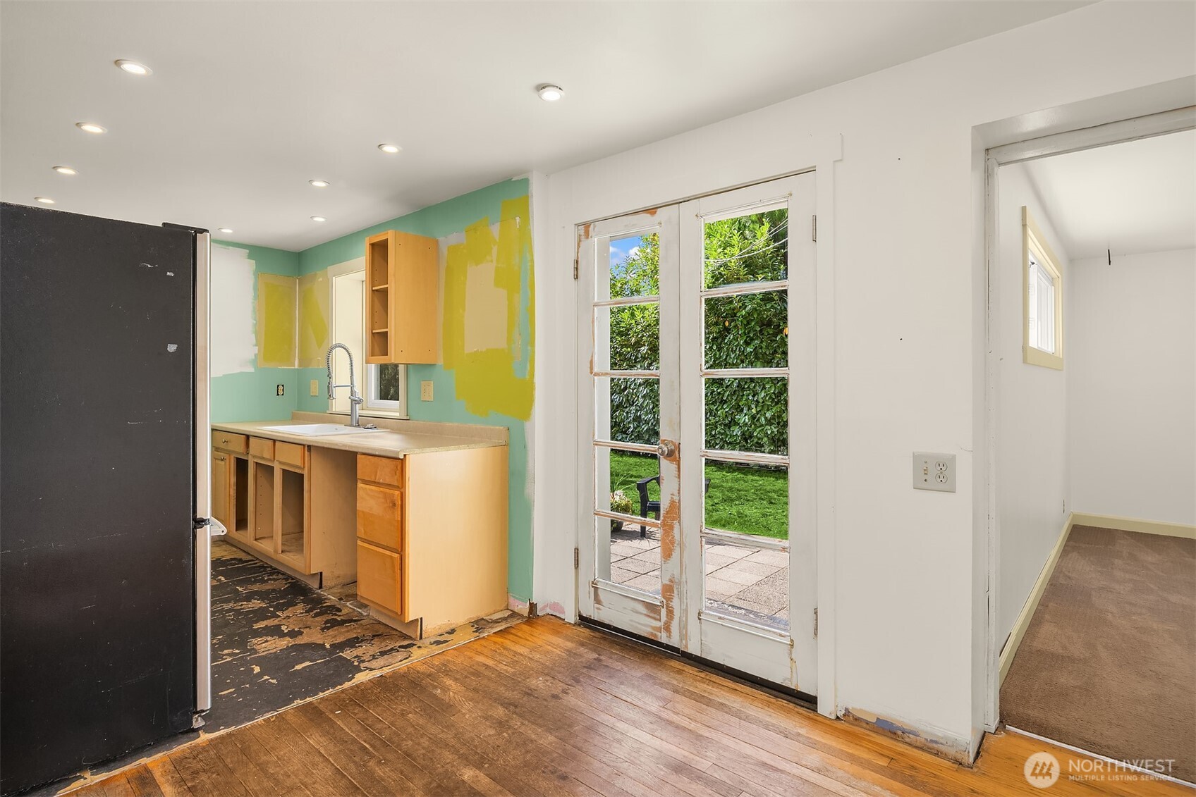 15329 Stone Avenue Property Photo 16