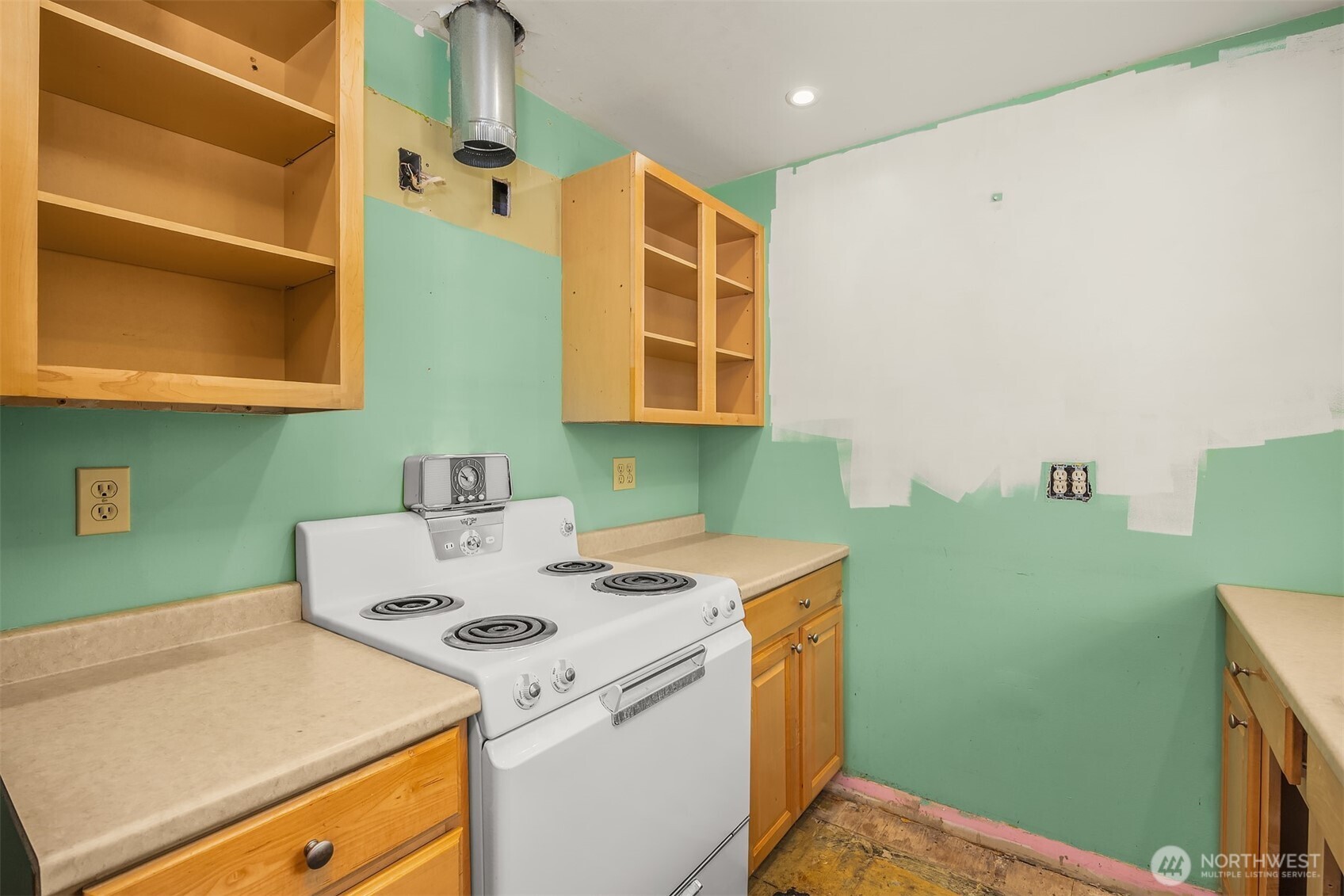 15329 Stone Avenue Property Photo 18