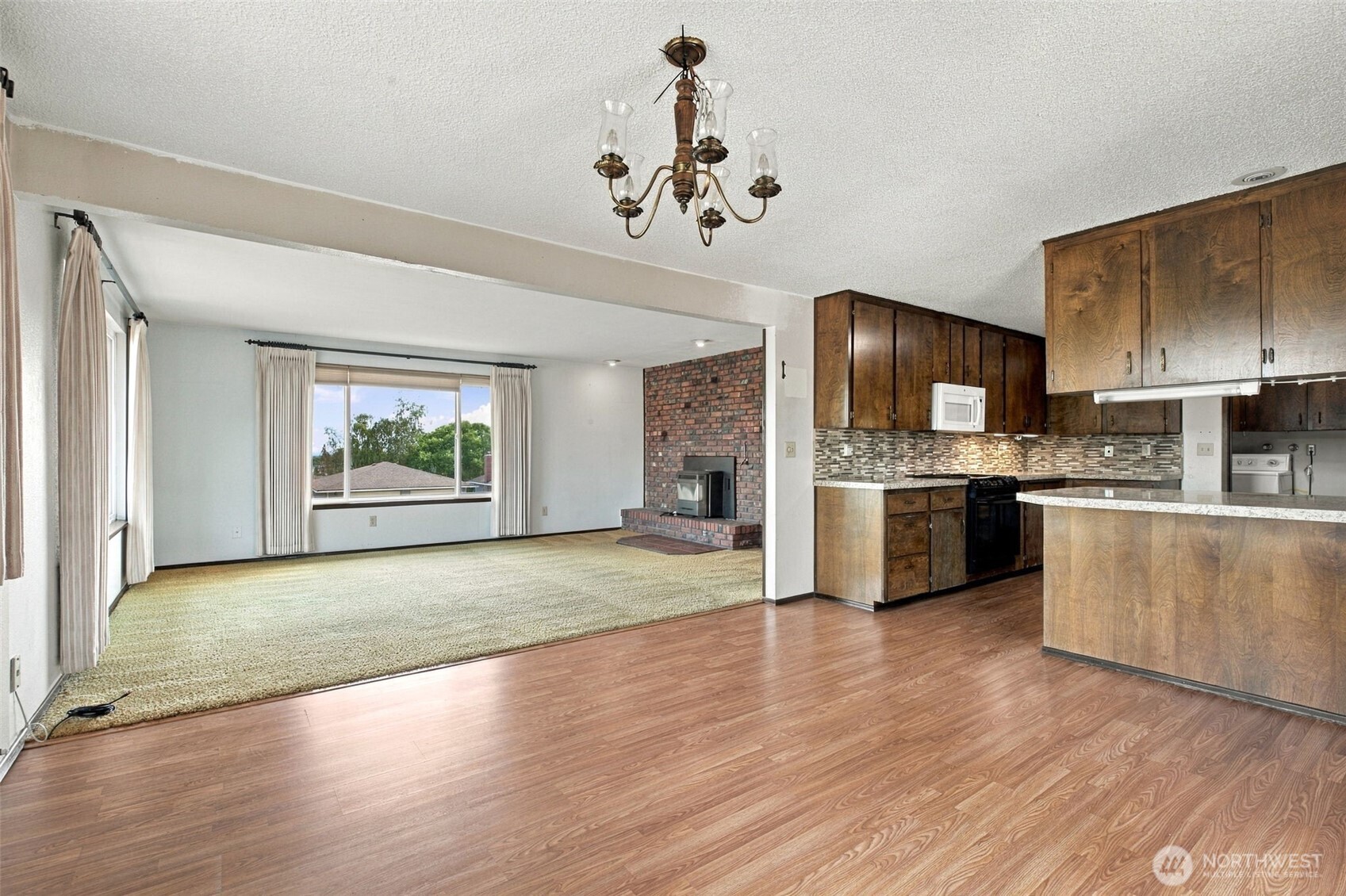 1710 S 73rd Avenue Property Photo 9